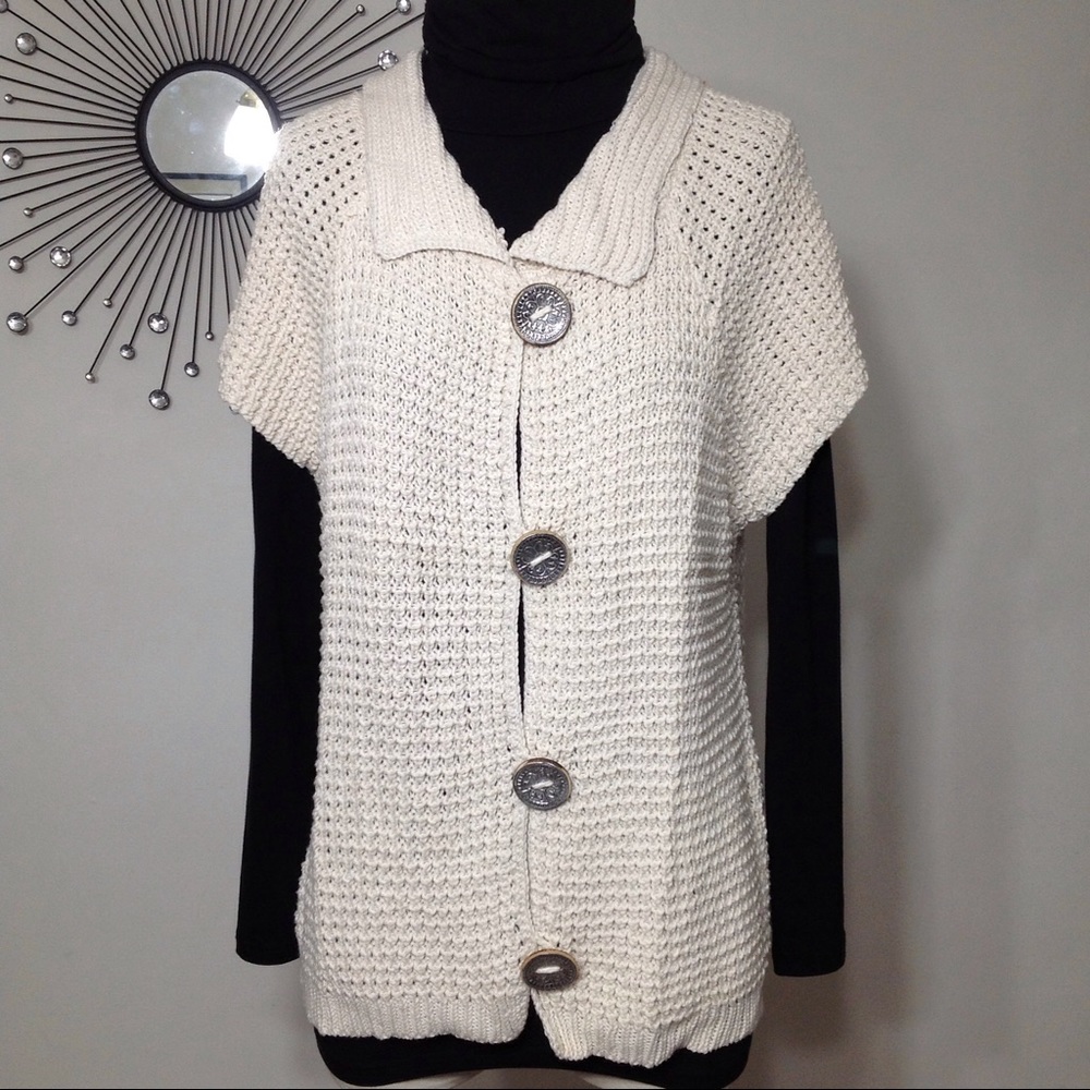 Caravan Short Sleeve Button Front Sweater Vest